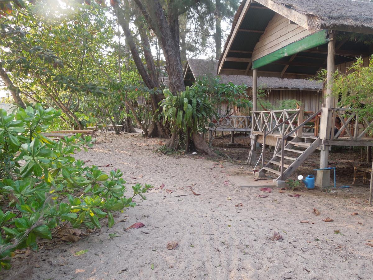 Koh Thmei Resort Phumi Kang Keng Zewnętrze zdjęcie