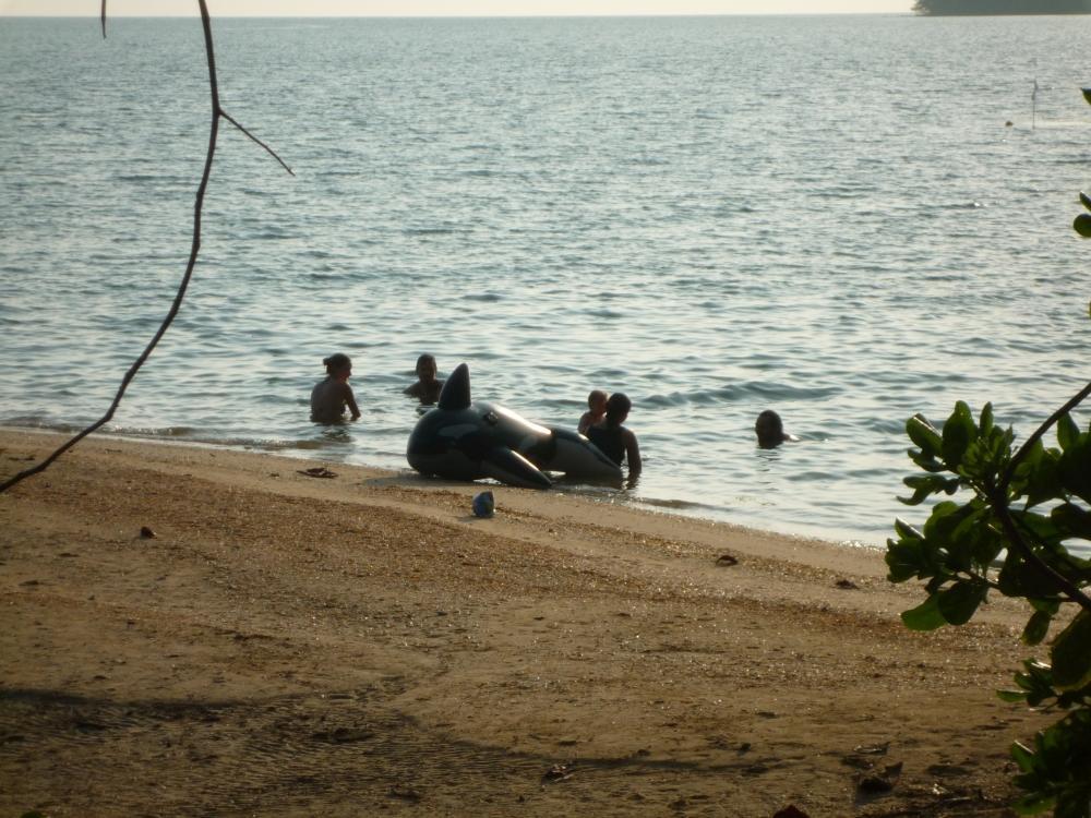 Koh Thmei Resort Phumi Kang Keng Zewnętrze zdjęcie